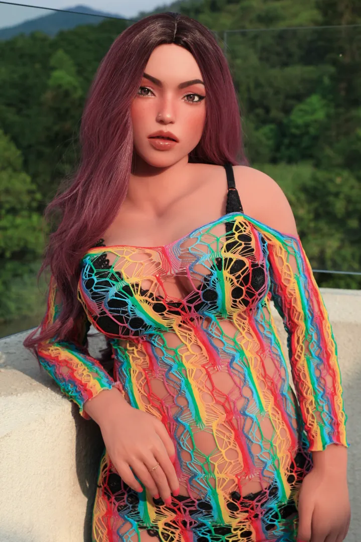 Ginny: Muñeca Sexual Híbrida Pelirroja de 155cm